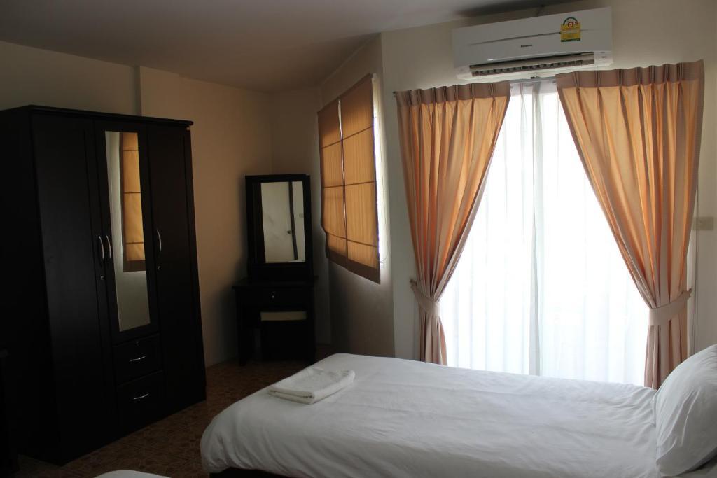 Samal Guesthouse Pattaya Pokoj fotografie