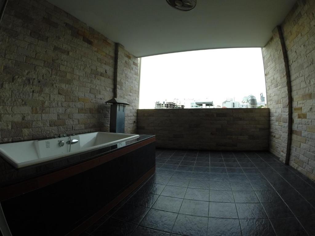 Samal Guesthouse Pattaya Pokoj fotografie